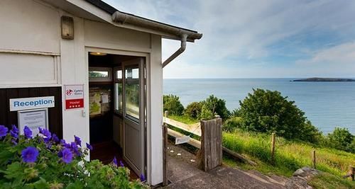 Yha Poppit Sands Hostel Cardigan Exterior photo